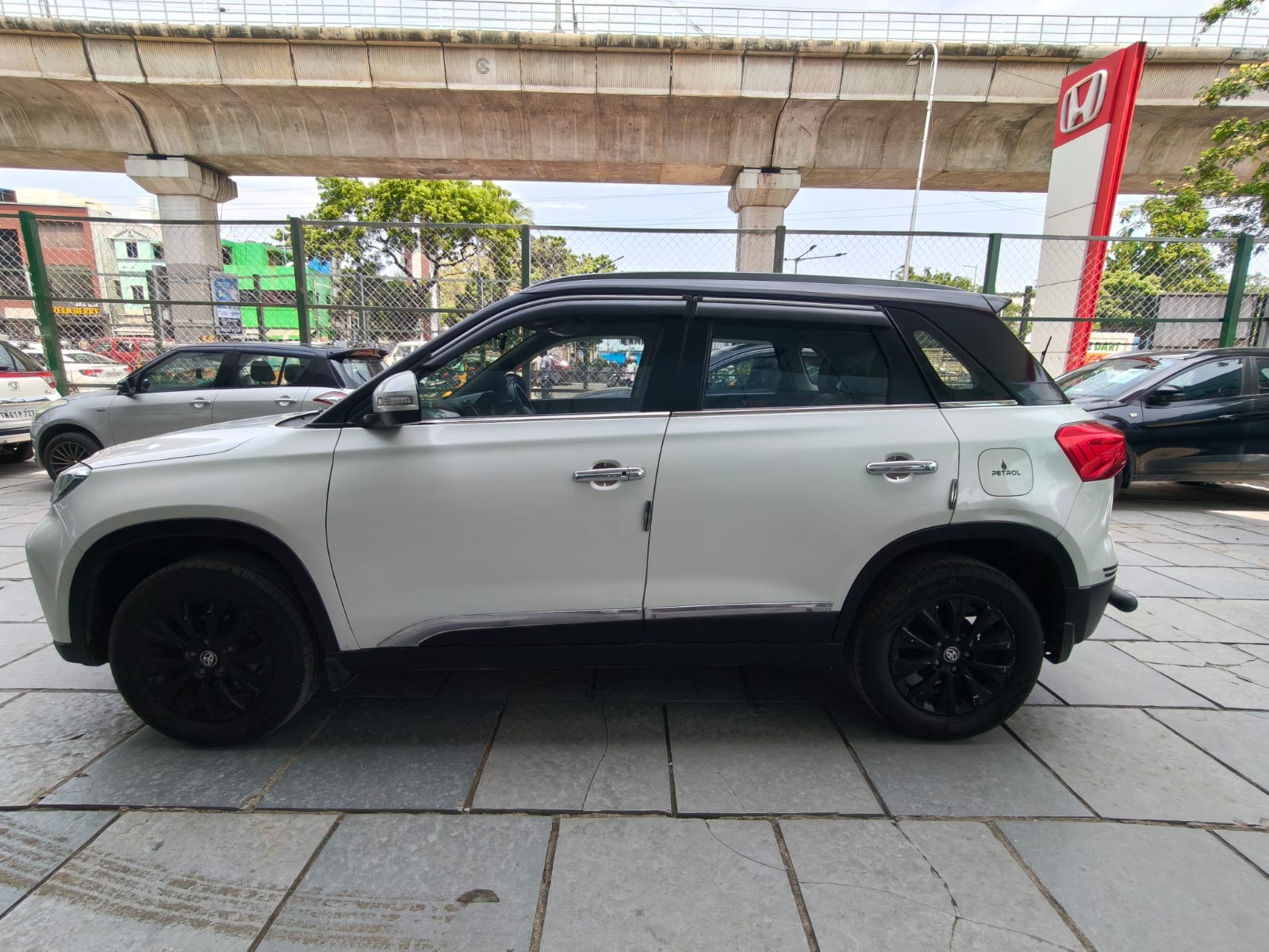Toyota Urban Cruiser(2020-2023) High Grade At